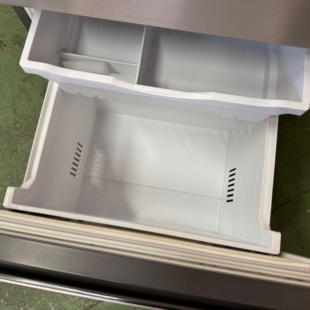 289 日立　大型冷蔵庫　300L強　小型　家庭用　右開き　訳あり　シルバー