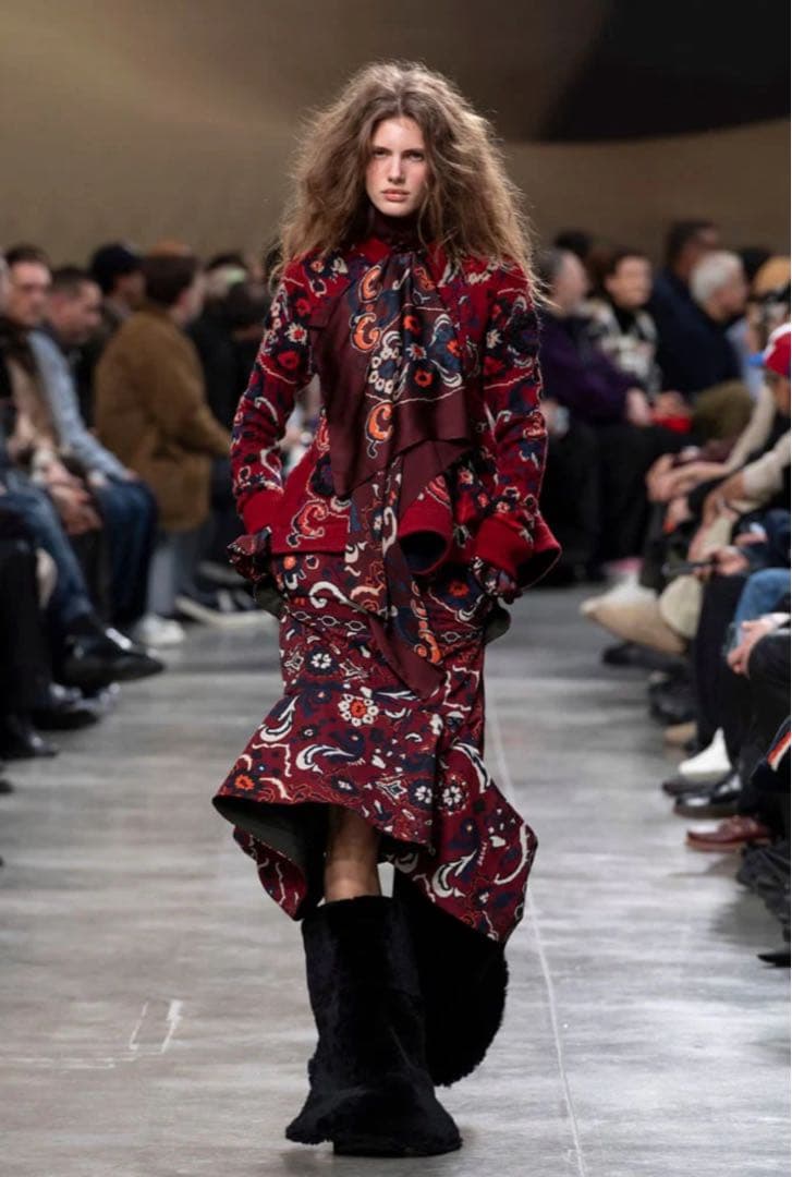 最終値下★sacaiタイトスカートフローラルFloral Print Skirt