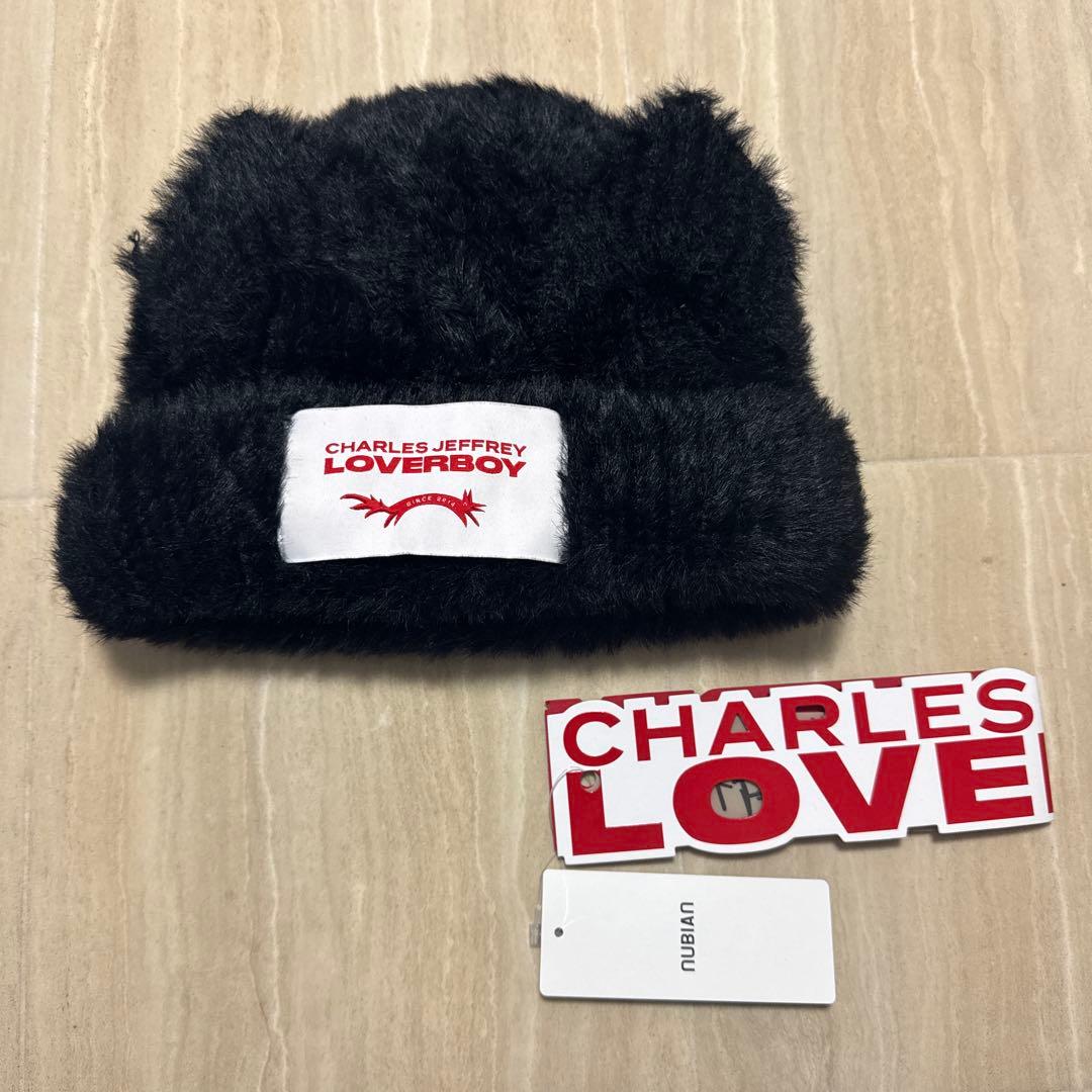 美品 CHARLES JEFFREY LOVERBOY ファーニット帽 猫耳