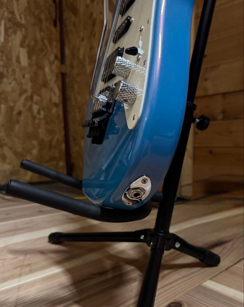 ベ*ト様 ハードロック　メタラー御用達 シャーベル　フロイドローズ付きストラト