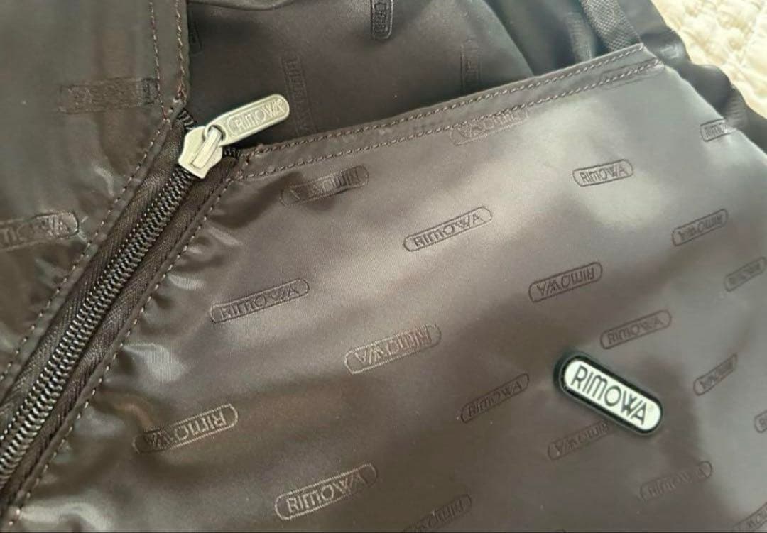 RIMOWA アルミニウム キャリーケース