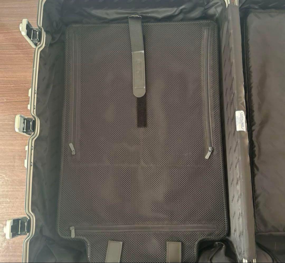 RIMOWA アルミニウム キャリーケース