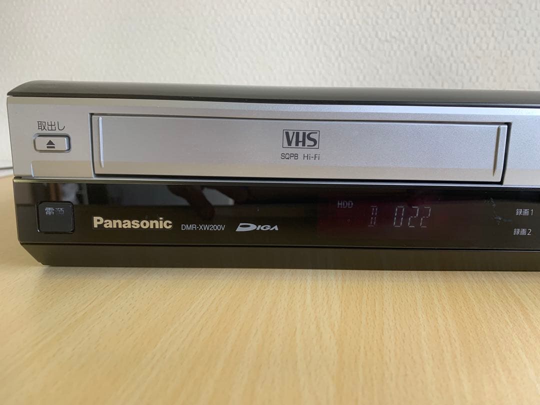 Panasonic VHS一体型DVDレコーダー DIGA DMR-XW200V