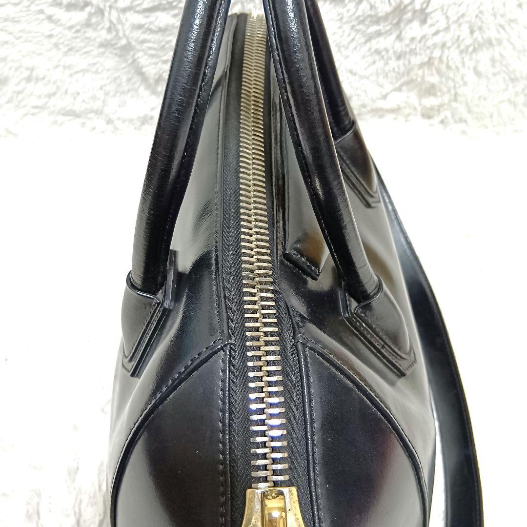 ジバンシィ　ハンドバッグ　ショルダーバック　黒　アンティゴナ　レザー　正規品