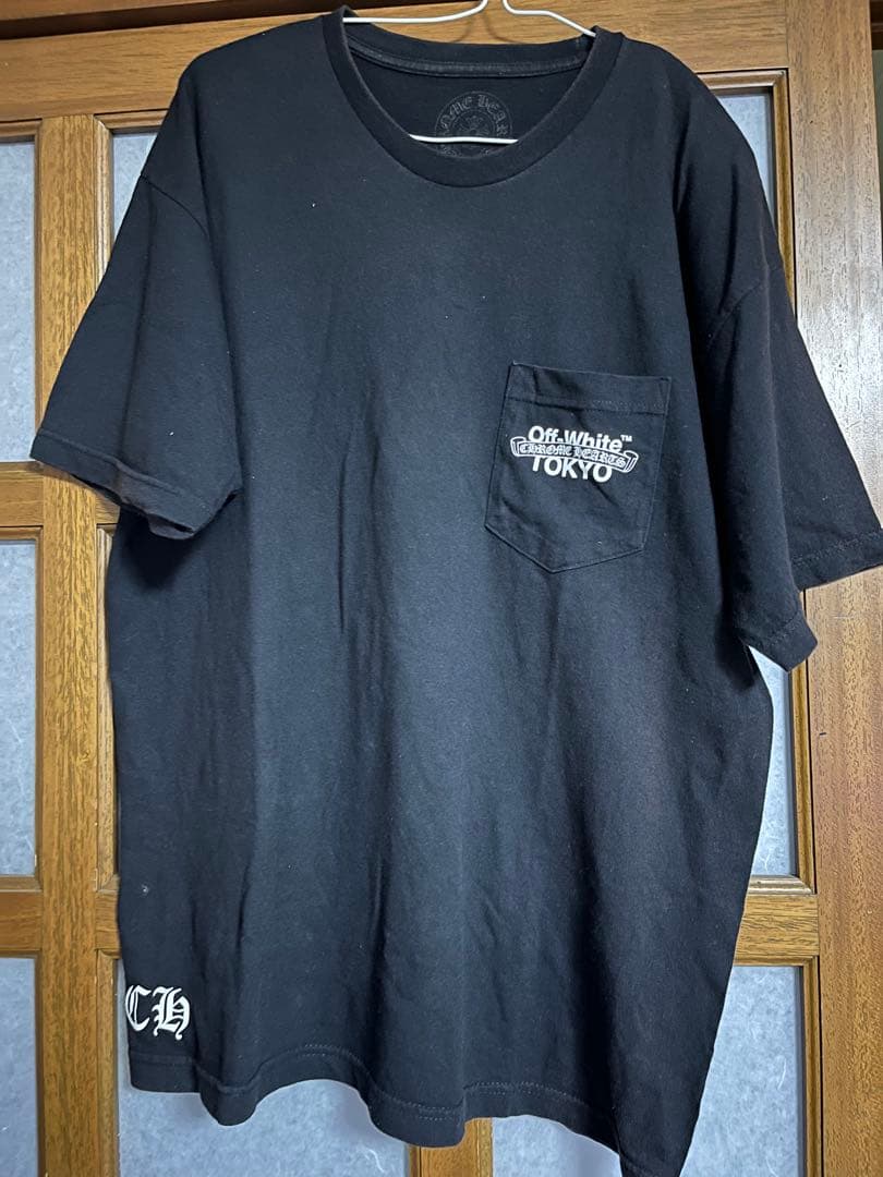 クロムハーツoff-whiteTシャツ　早い者勝ち【値下げ交渉いたします】