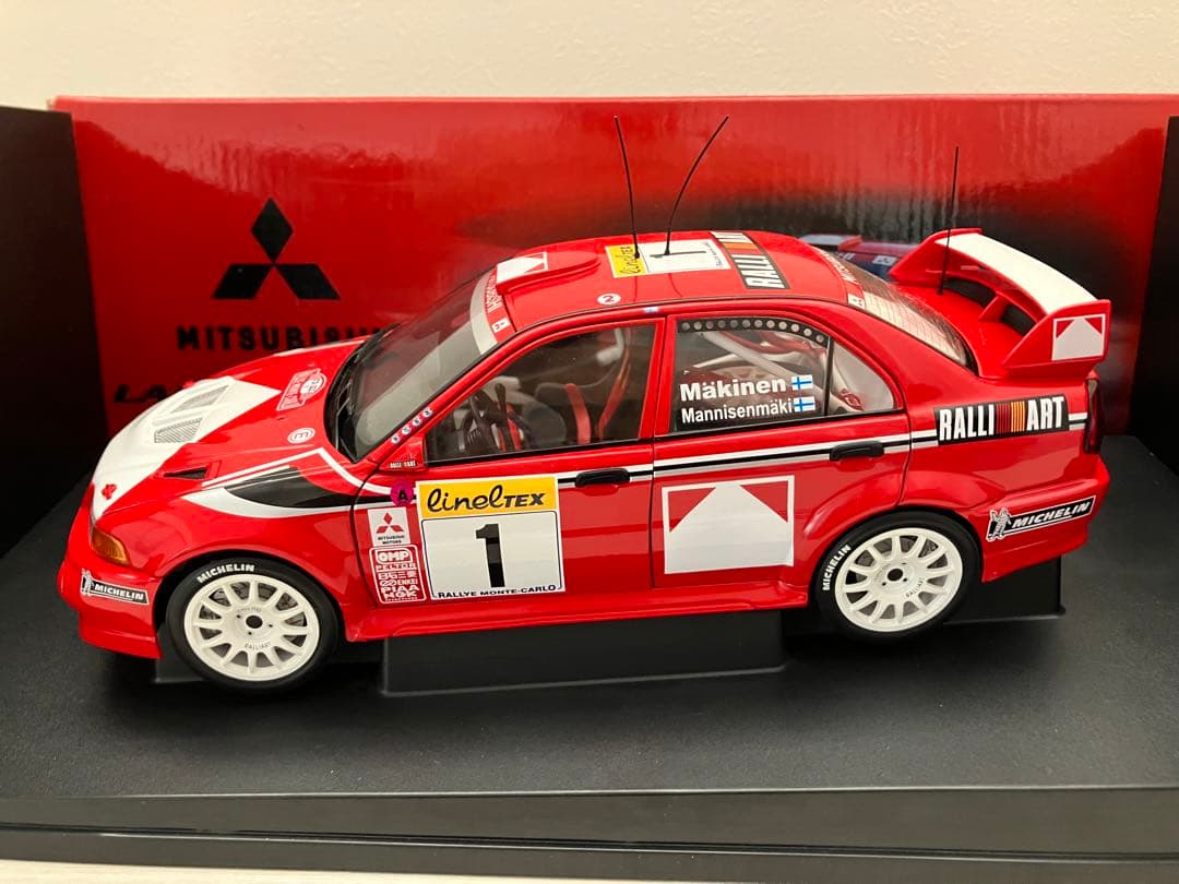 1/18 オートアート AUTOart 三菱 ランサーエボリューションWRC