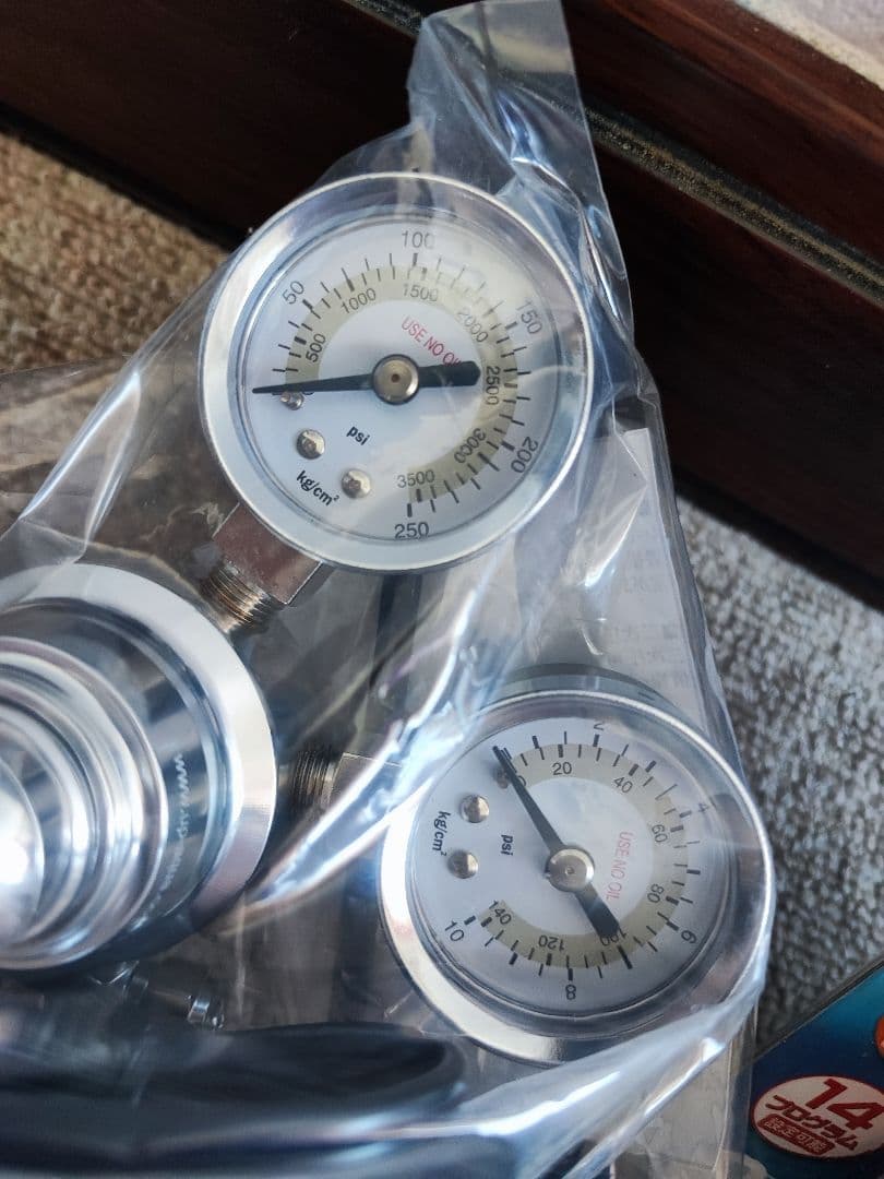 WATER PLANTS WORLD　CO2レギュレーターMR-502　セット