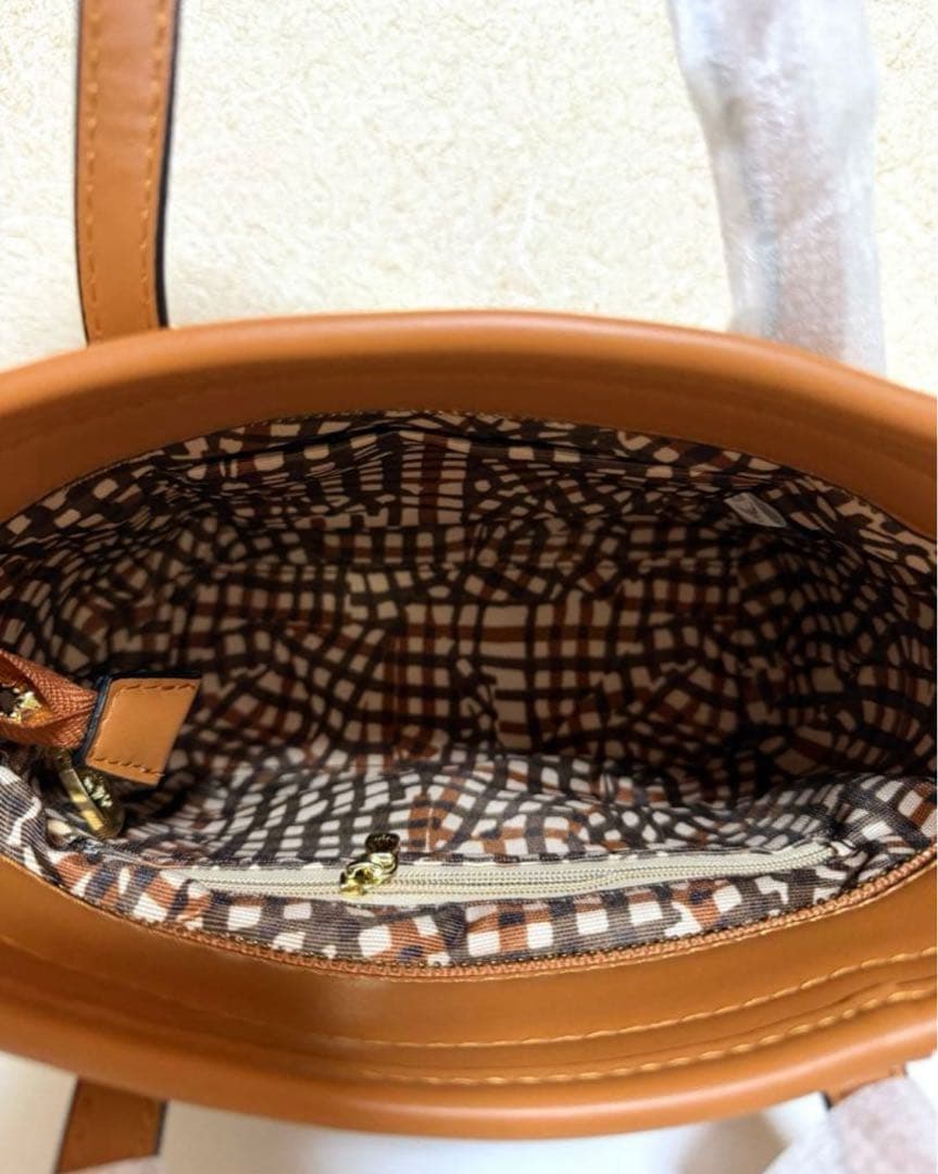 モノグラム　レザーハンドバッグ　キャラメルブラウン　ドッグチャーム付き　希少レア