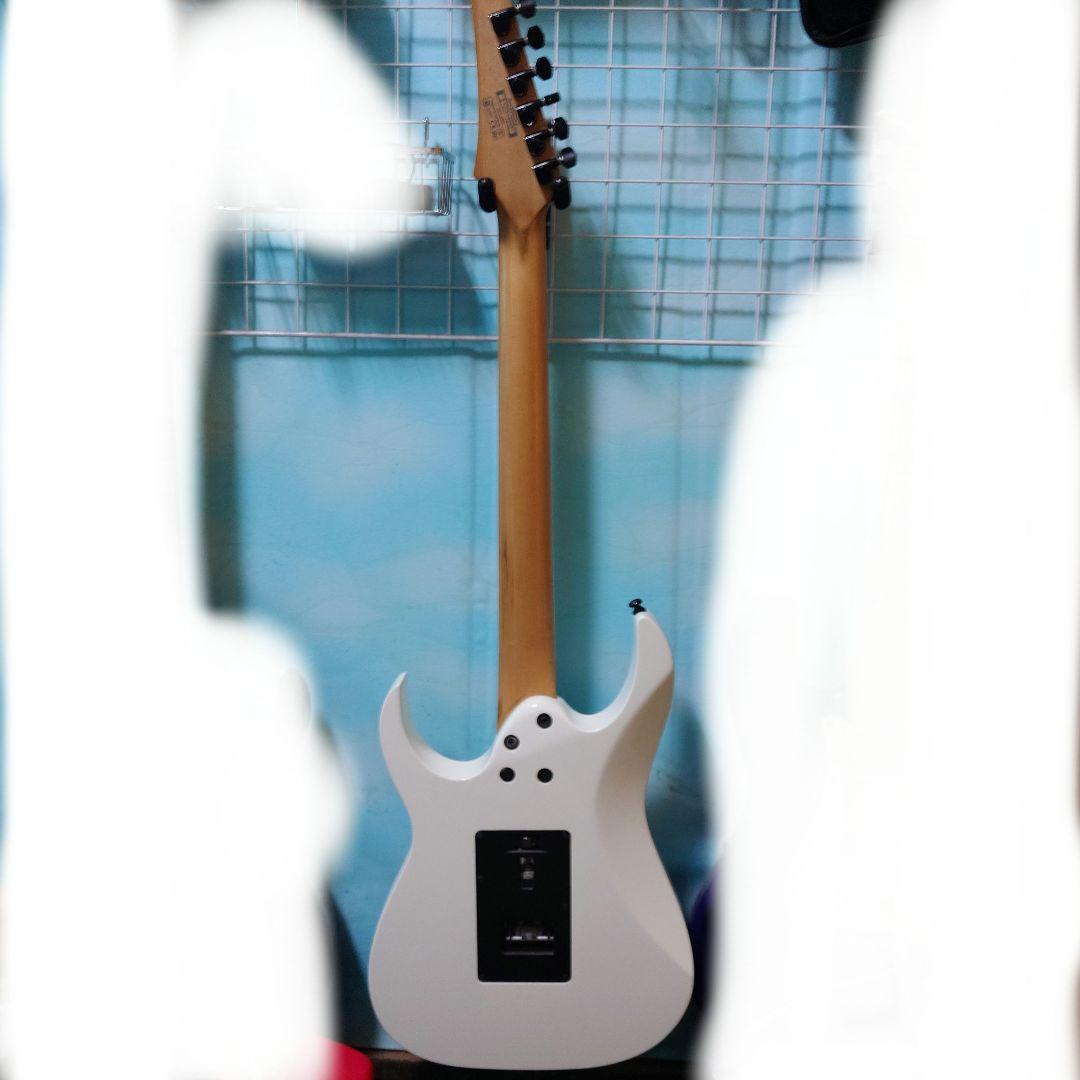 Ibanez RG350DXZ ホワイトエレキギター ストラトタイプ