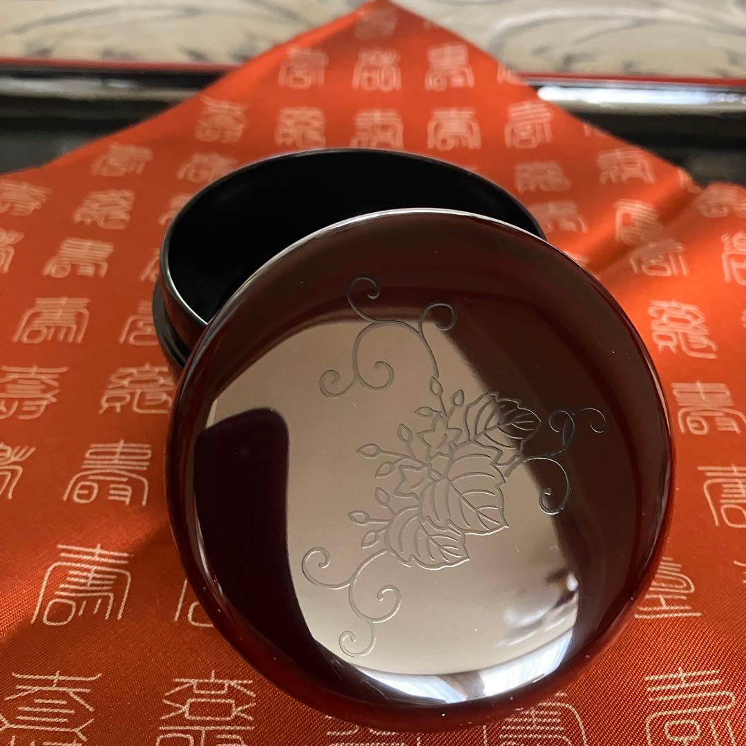 茶道具　溜塗桐唐草蒔絵 平棗 能作　共箱