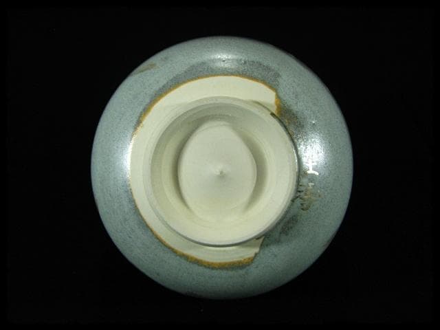 銀彩 呉竹文 茶碗 渋谷 淑 土涛 金亀焼 茶道具 金銀彩 四方桟共箱 d48