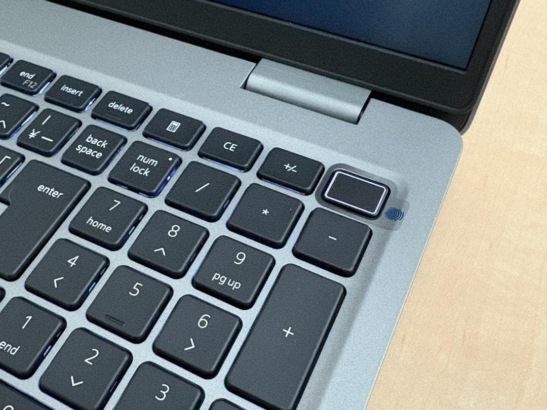 Windowsノート本体 DELL Precision i7/32GB/512GB/NVIDIA T550