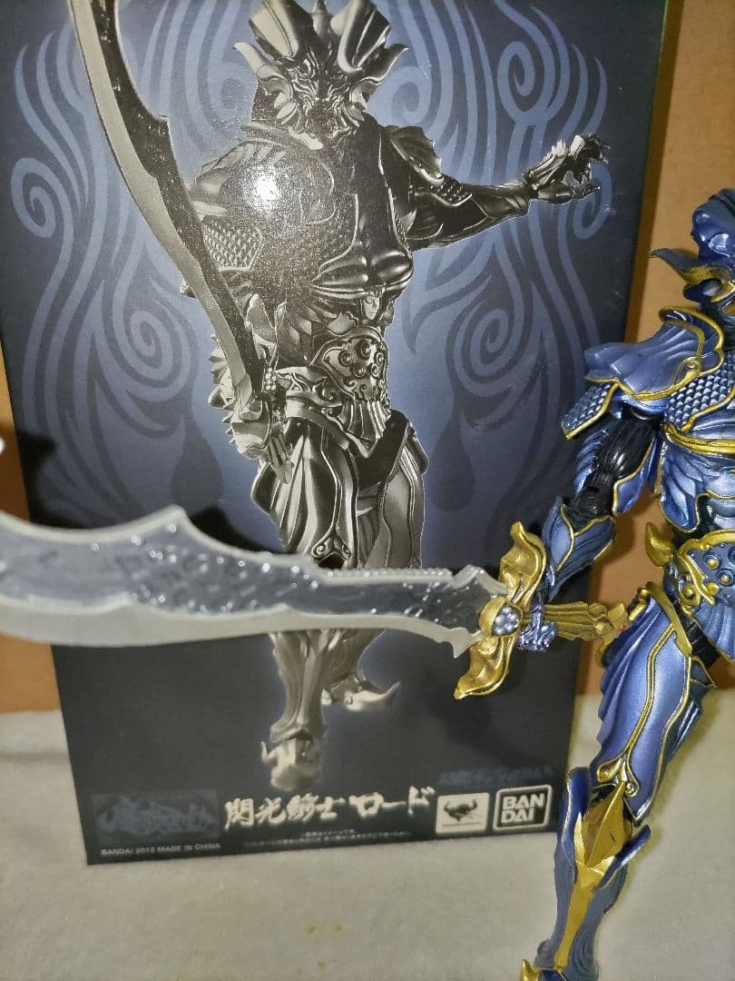 希少品！牙狼　閃光騎士ロード　フィギュア