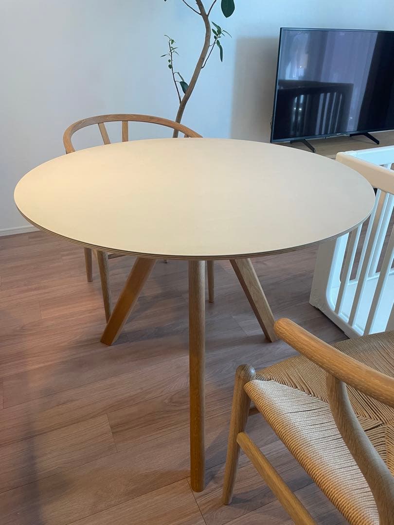 HAY / CPH 20 ROUND Ф90 x H74 ホワイト