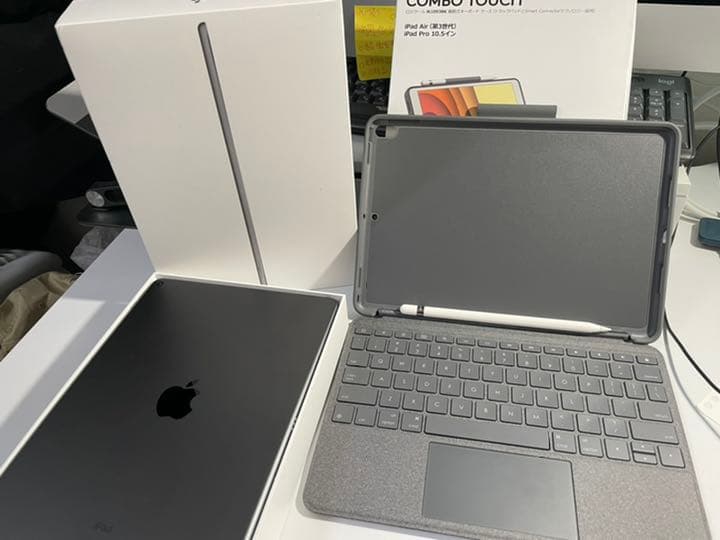 iPad Air3 CMOBO TOUCH キーボード　apple pencil