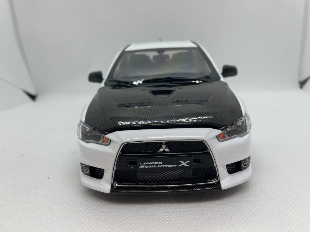 101-105 VIAT 1/18 三菱 ランサー エボリューション X