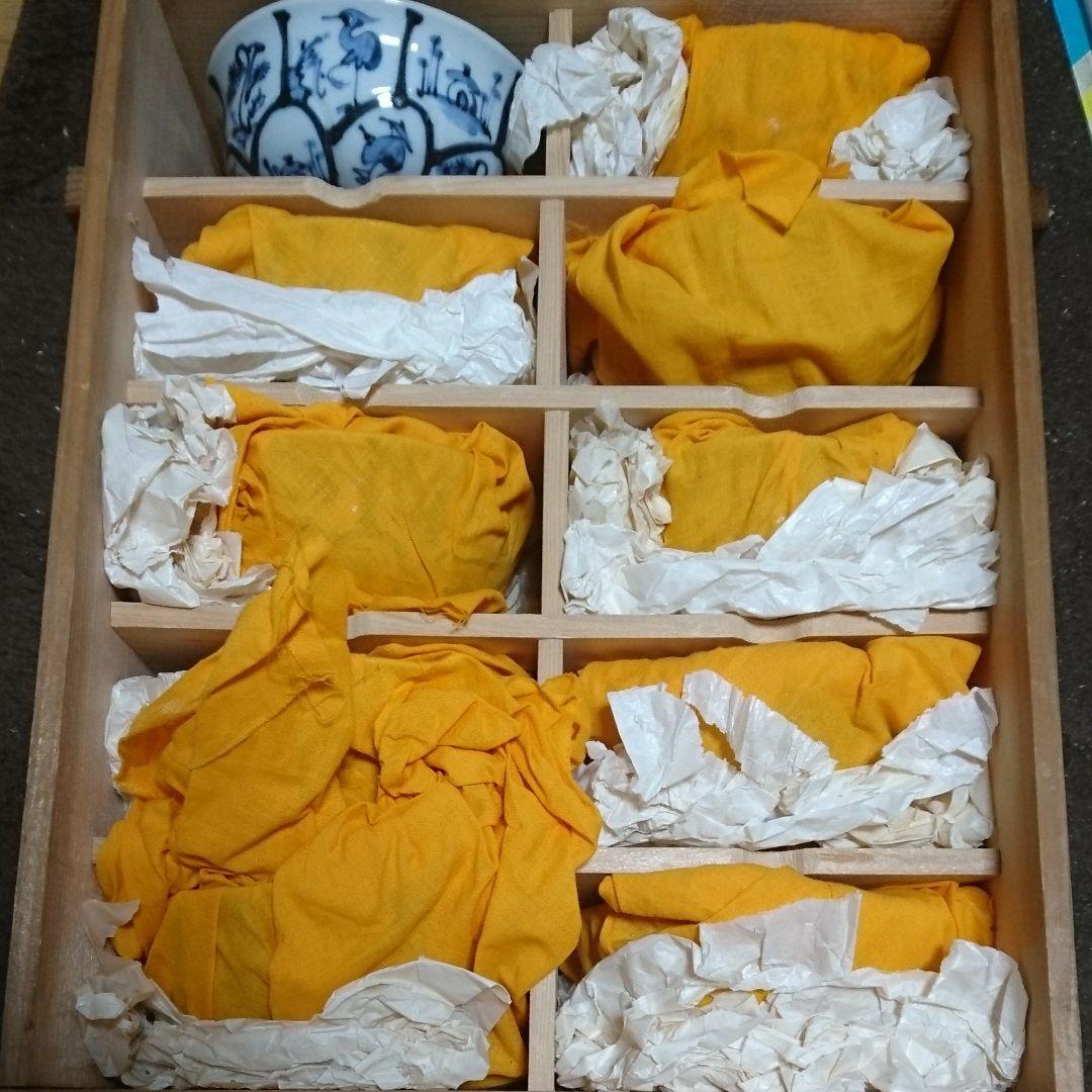 古染附唐人物画 蓋物