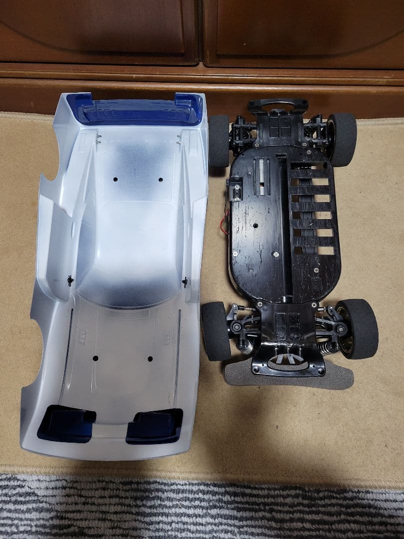 タミヤラジコン　TT01シャーシトヨタセリカLBボディメカ付