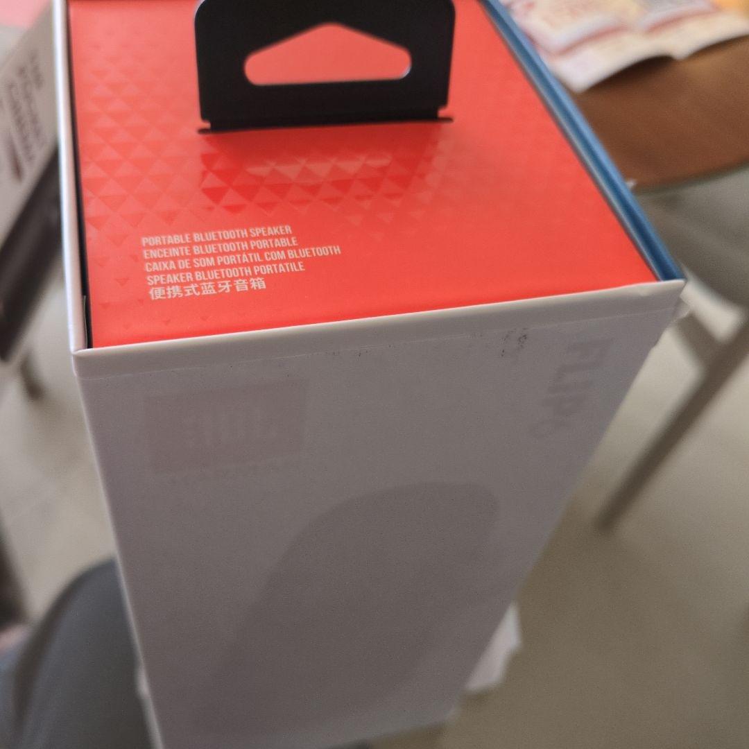 【新品未使用】JBL FLIP6 Bluetooth 2ウェイ・スピーカー