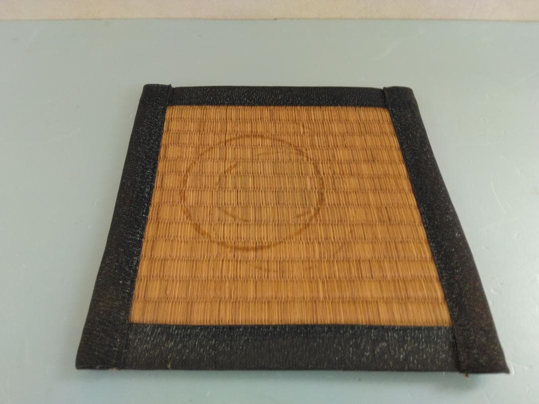 むすび　【花瓶】銅製　米田秀保造作　雲龍