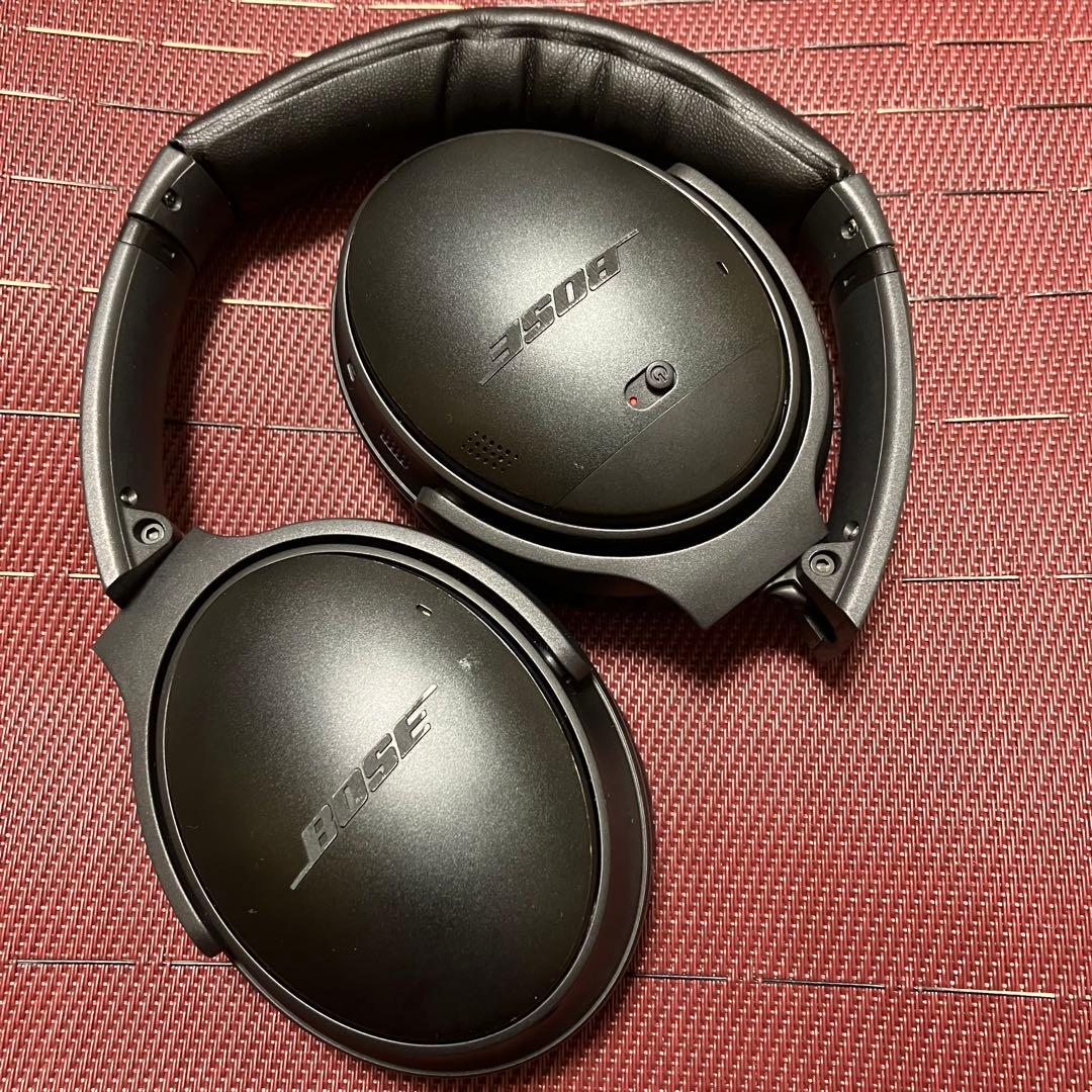 ヘッドホン QuietComfort35