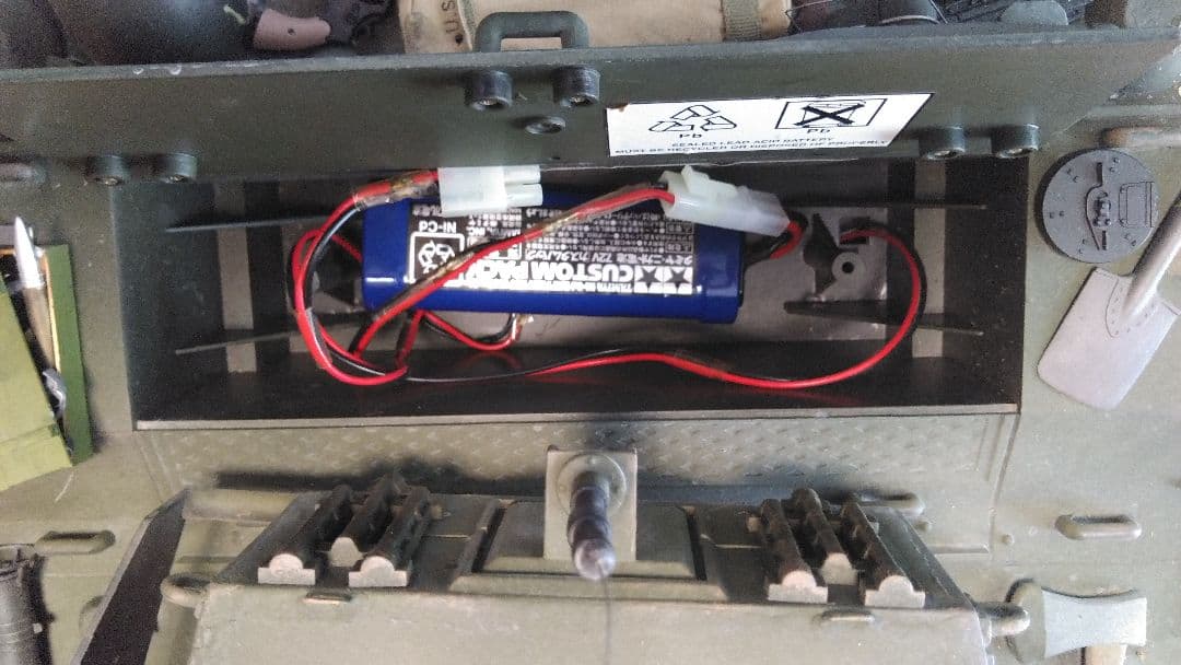 1/6ラジコン戦車　WWⅡ　M5A1　4チャンネルプロポ付