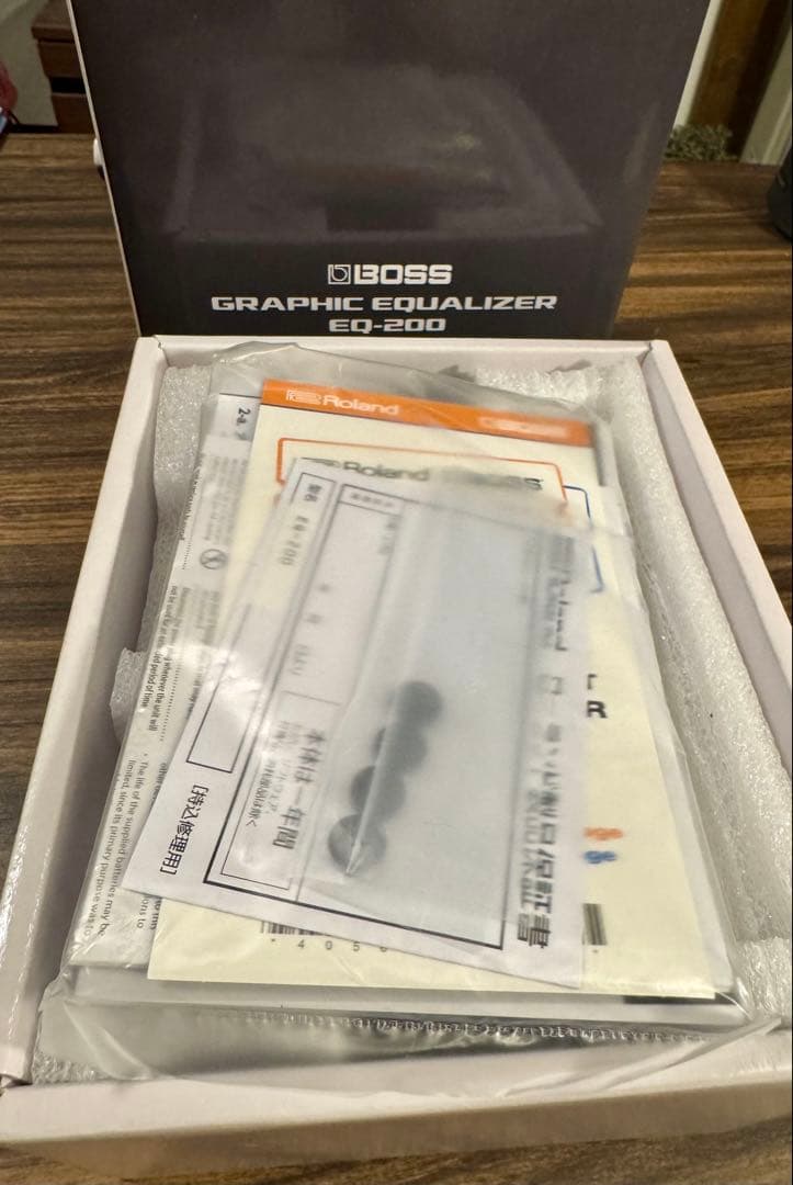 ギター BOSS EQ-200