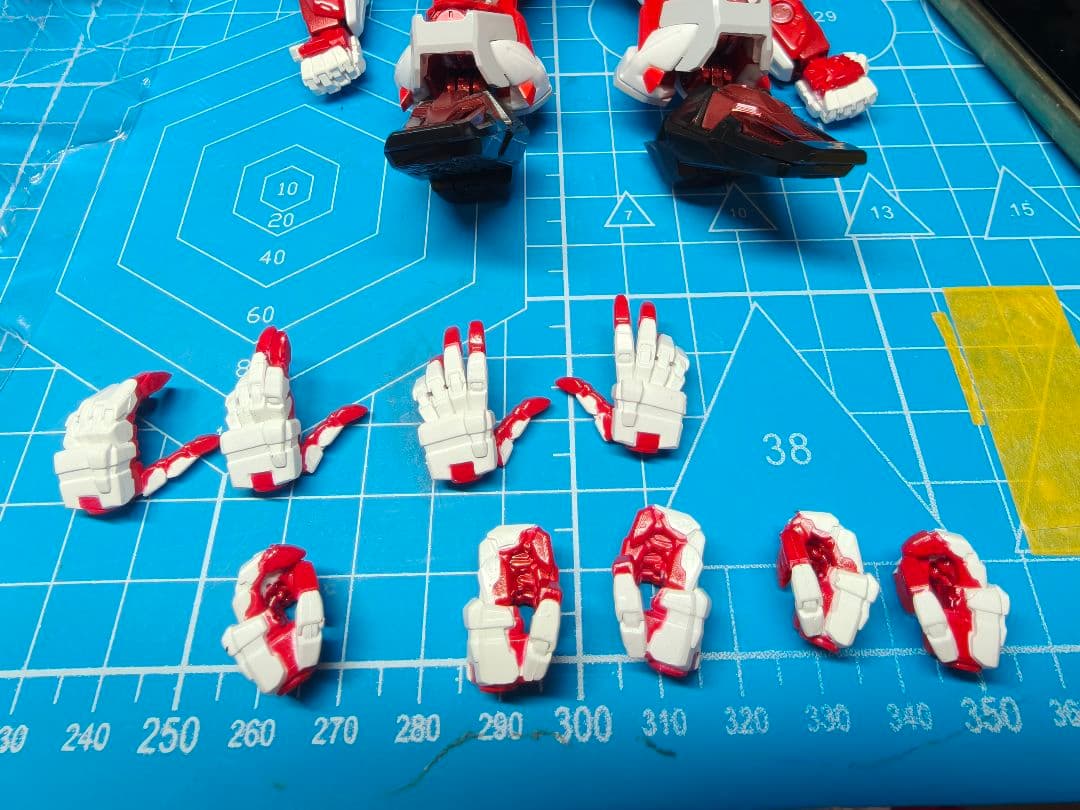 べ*る様 L BUILD メタルビルド ガンダム アストレイ　レッドフレ