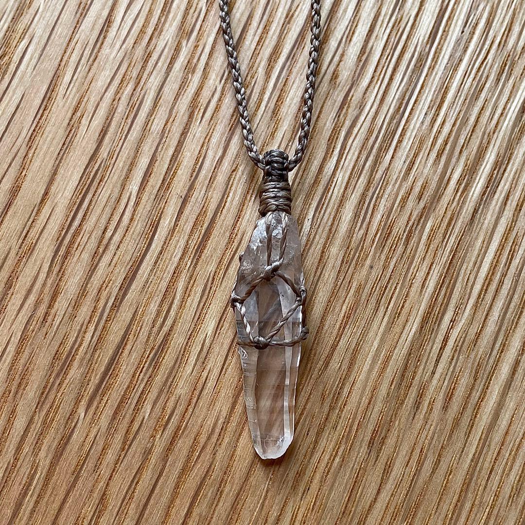 ヒマラヤ水晶 ＊ マクラメペンダント ネックレス 43