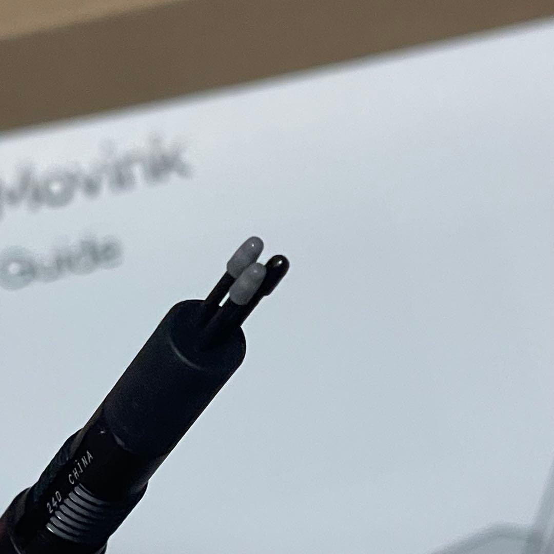 Wacom Movink 13 スタンドとスリーブ付き