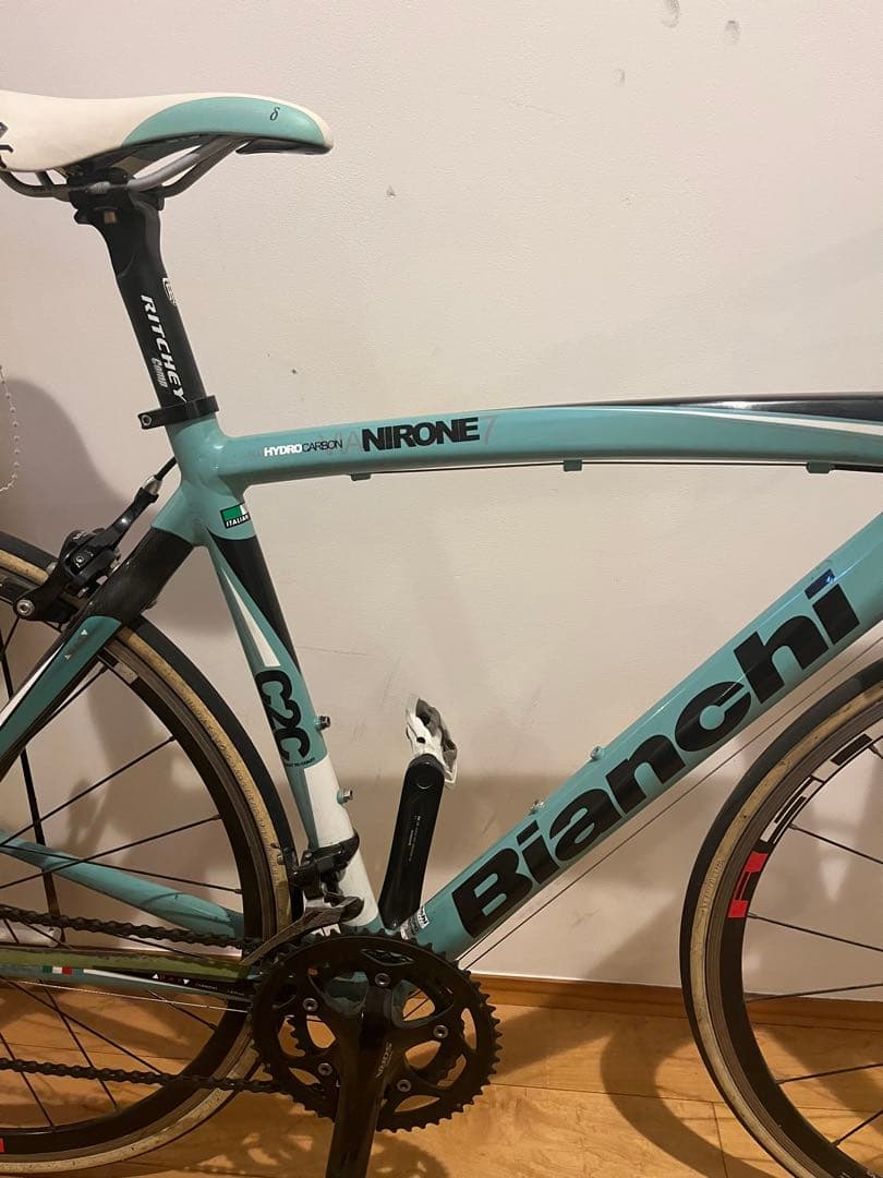 シーザリオ　Bianchi Nirone ロードバイク 水色