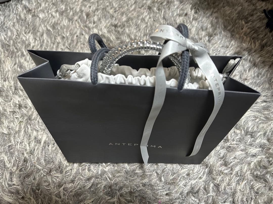 本日発送★完売品ANTEPRIMA★ スタンダードZシルバー