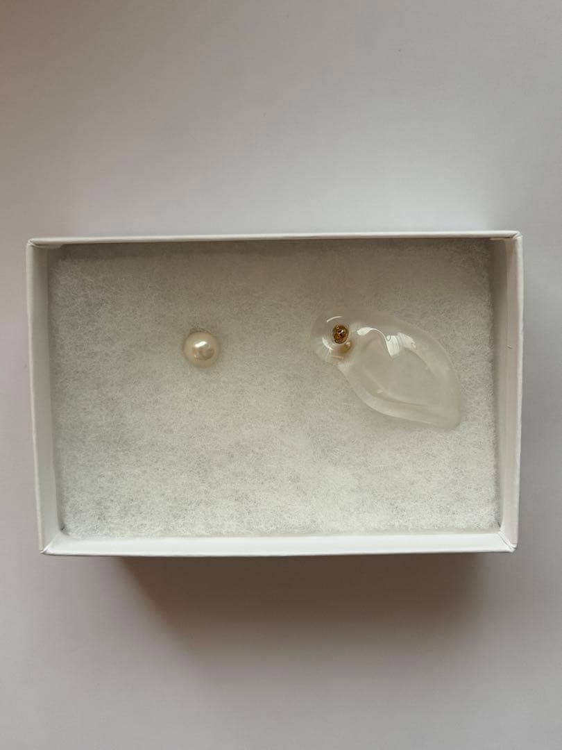 最終値下げ　mame Organic motif Glass Earrings