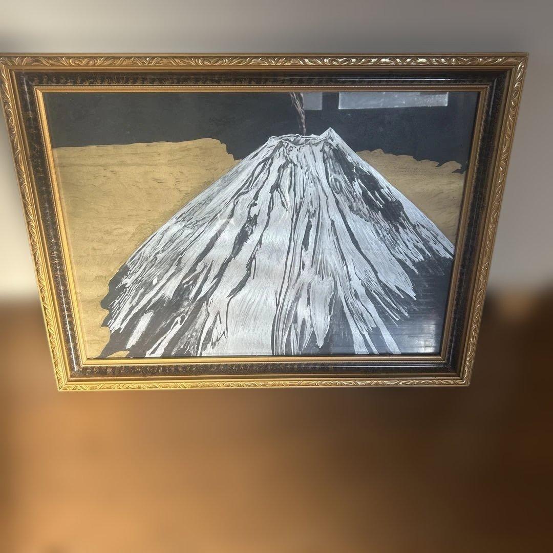 富士山 油彩画 署名入り 約縦47センチ×横62センチぐらい　勢州