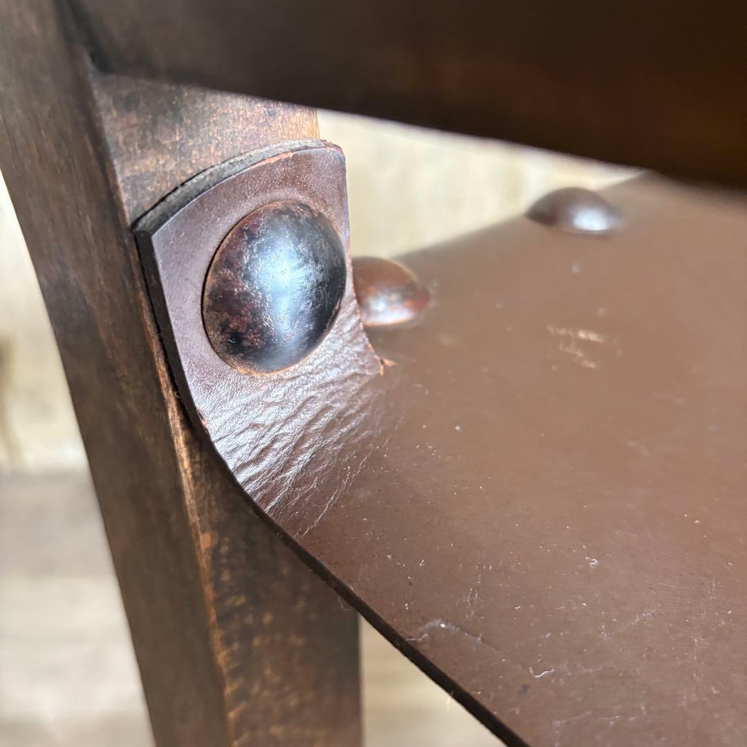 NAVARRO ARGUDO スペイン　ヴィンテージ　レザーシートチェア　①