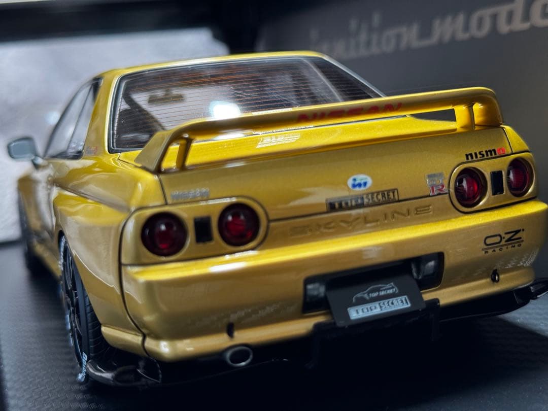 絶版希少 TOR SECRET GT-R (VR32) Gold