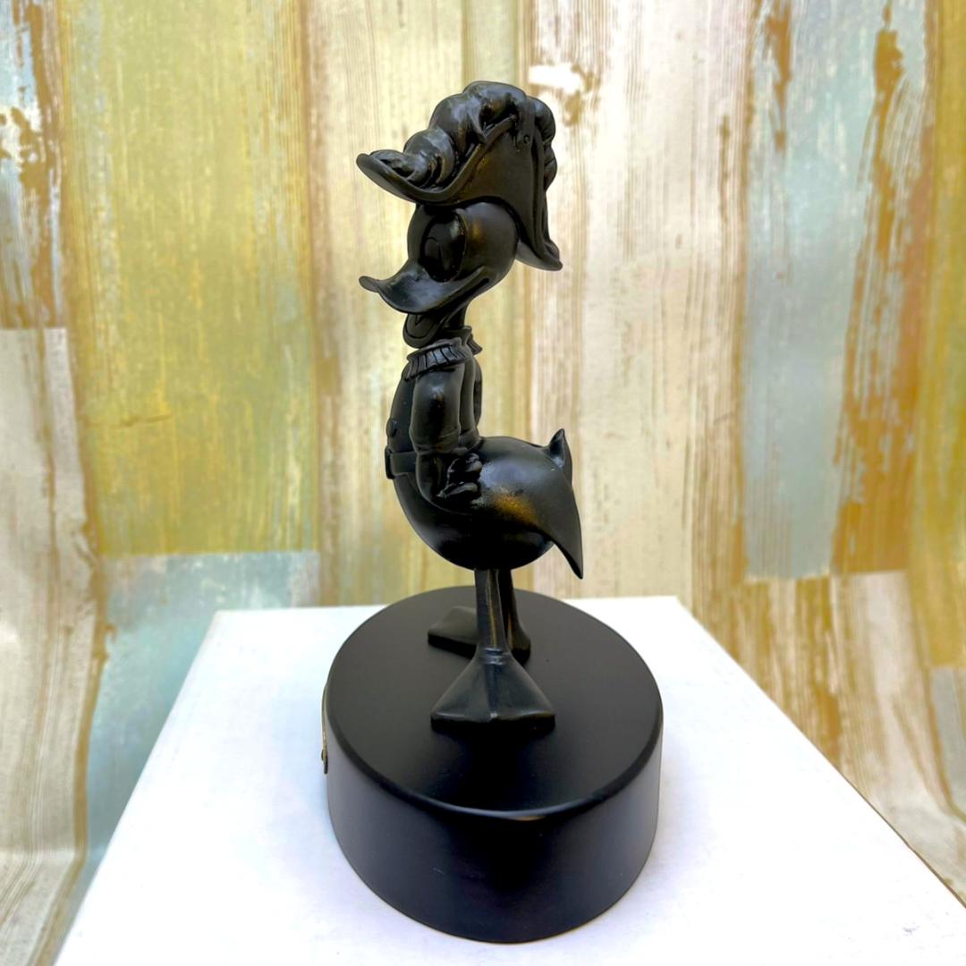 限定品★ドナルド ダック ドナルド提督 ドリーム号 ブロンズ像