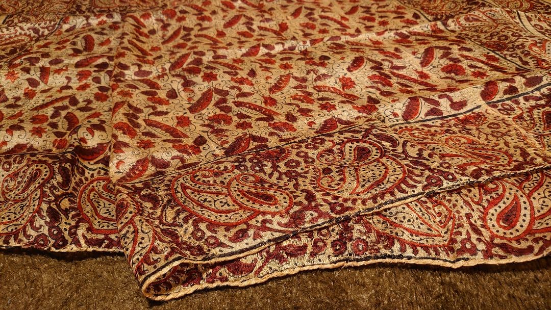 インドシルク　シルク　スカーフ　絹織物　１枚