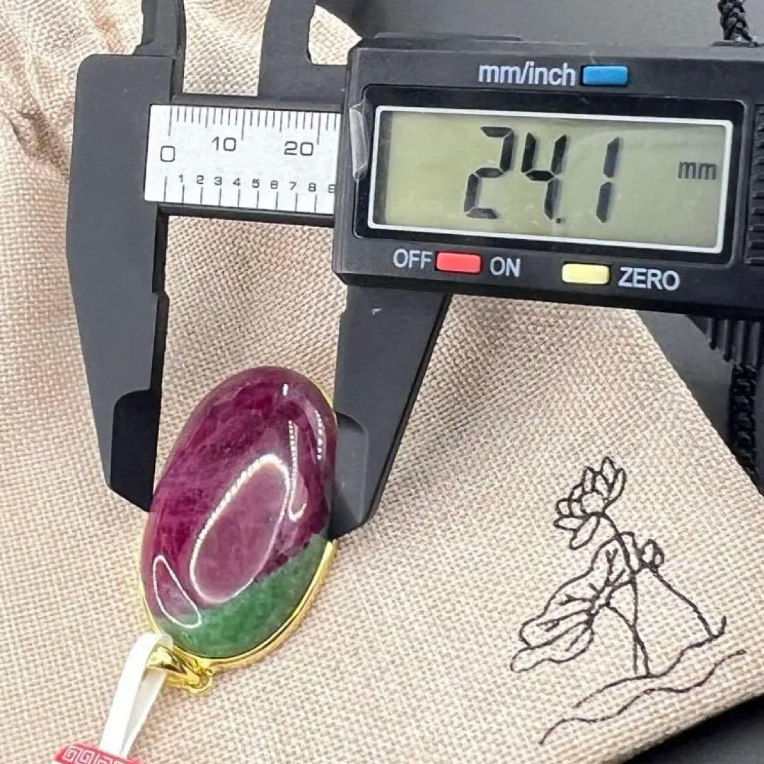 天然無処理大粒ルビーインゾイサイト オーバルペンダントトップS925海外鑑定書