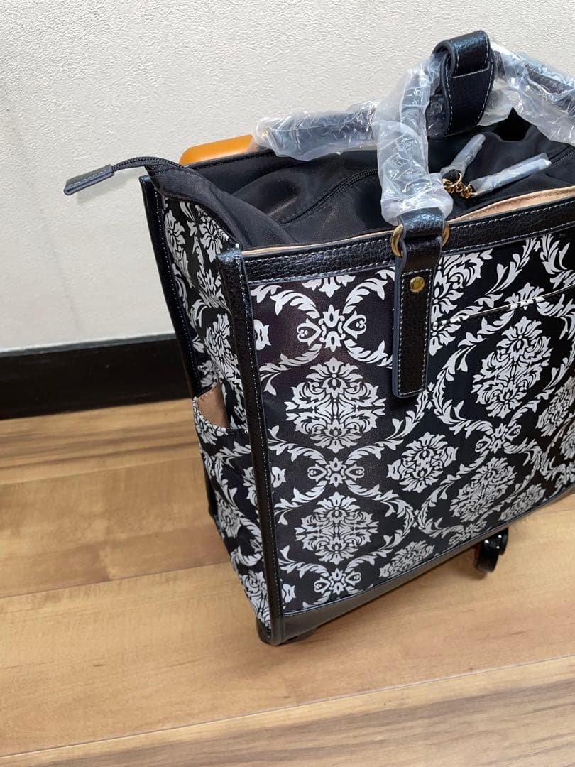 ◆未使用品◆ スワニーキャリーバッグ D-543 ダマスコ M18 ブラック色