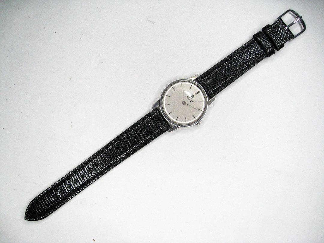 #ユニバーサル #ジュネーブ #842 101 #3102 040 #手巻き