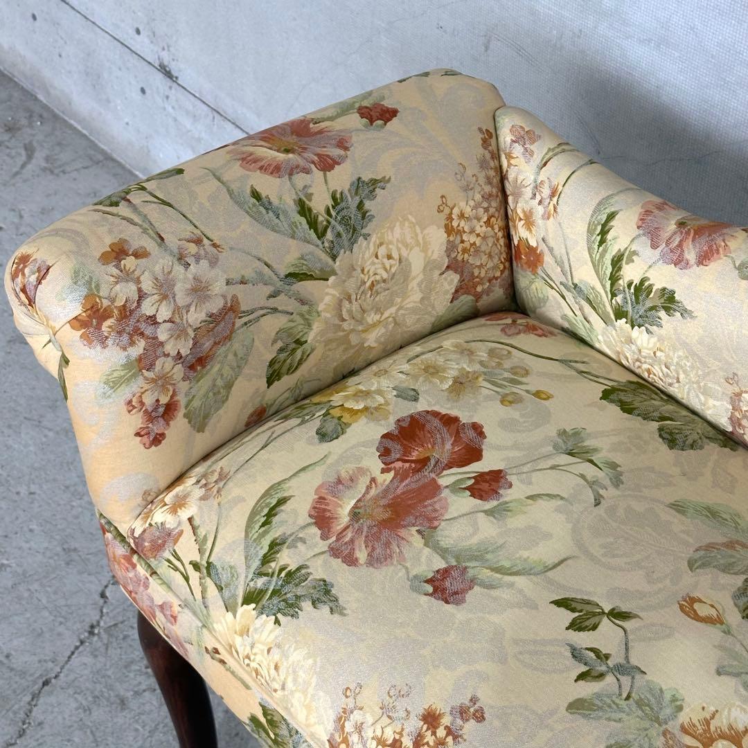 ✿英国クラシック調✿ 花柄カウチソファ｜猫脚 アーム付き｜アンティーク調 長椅子