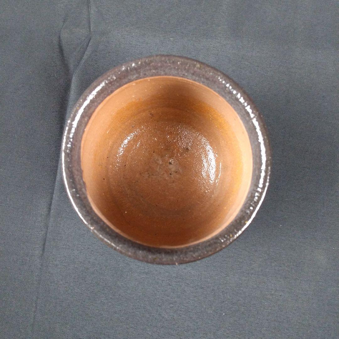 唐津焼　西岡良弘　氏作　黒唐津湯呑み茶碗　湯呑み茶碗