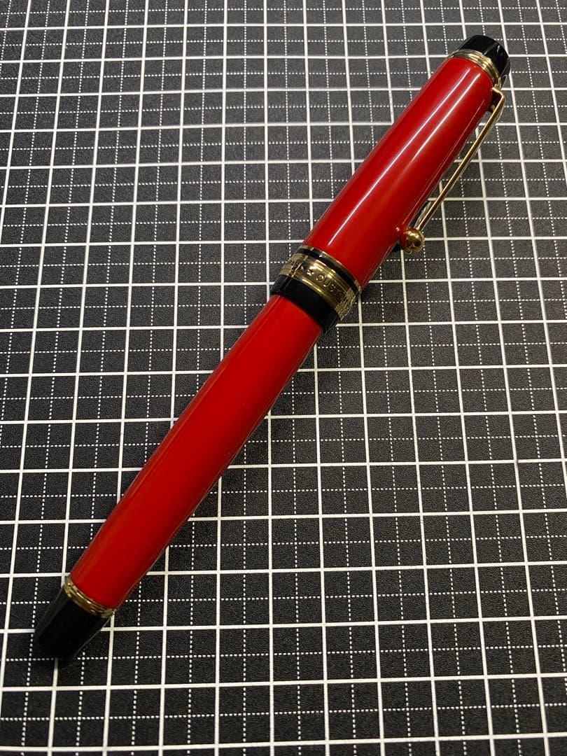 PILOT CUSTOM 845 朱　万年筆　字幅F