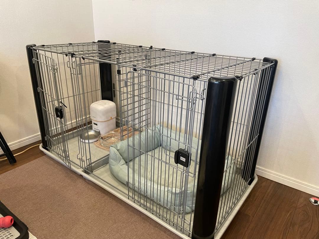 ［定価30,100円］犬用ケージ 仕切りドア 屋根付き
