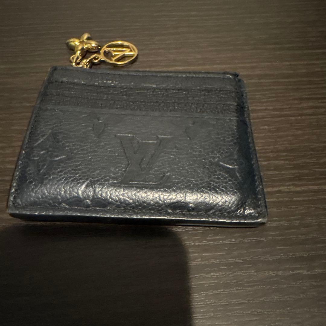 Louis Vuitton ブラック ケース　カード