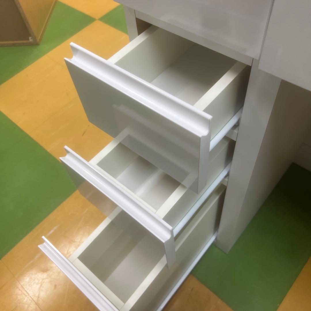 ディノス dinos ホワイトドレッサー LEDミラー付き