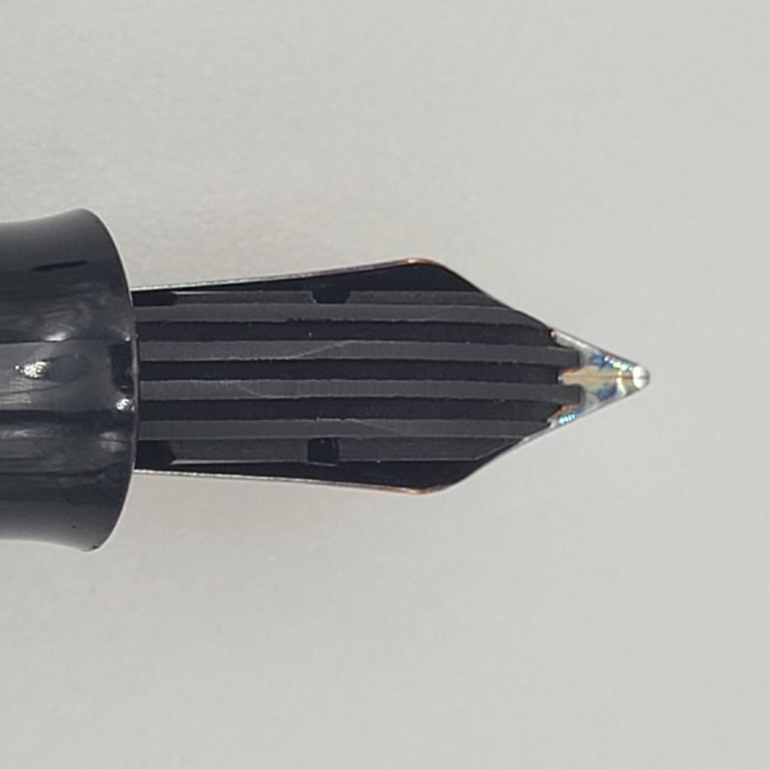 ペリカン万年筆　400nn　ストライプ　14K 　緑縞　M