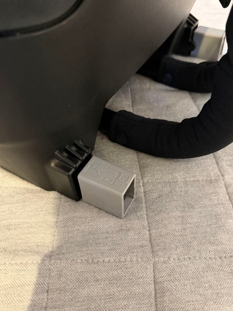 エールべべ クルット6i グランス チャイルドシート BF952