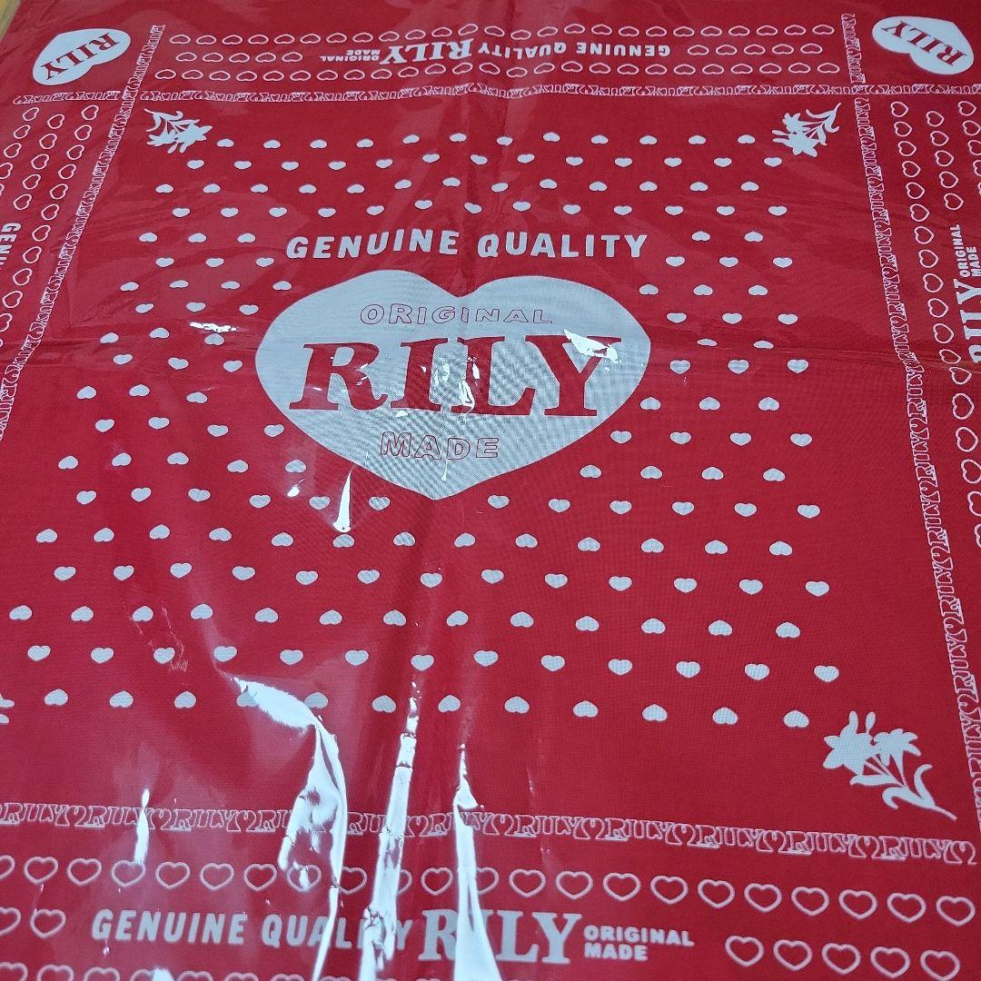 今市隆二 RILY ベージュショルダーバッグとバンダナとピンバッチの3点セット